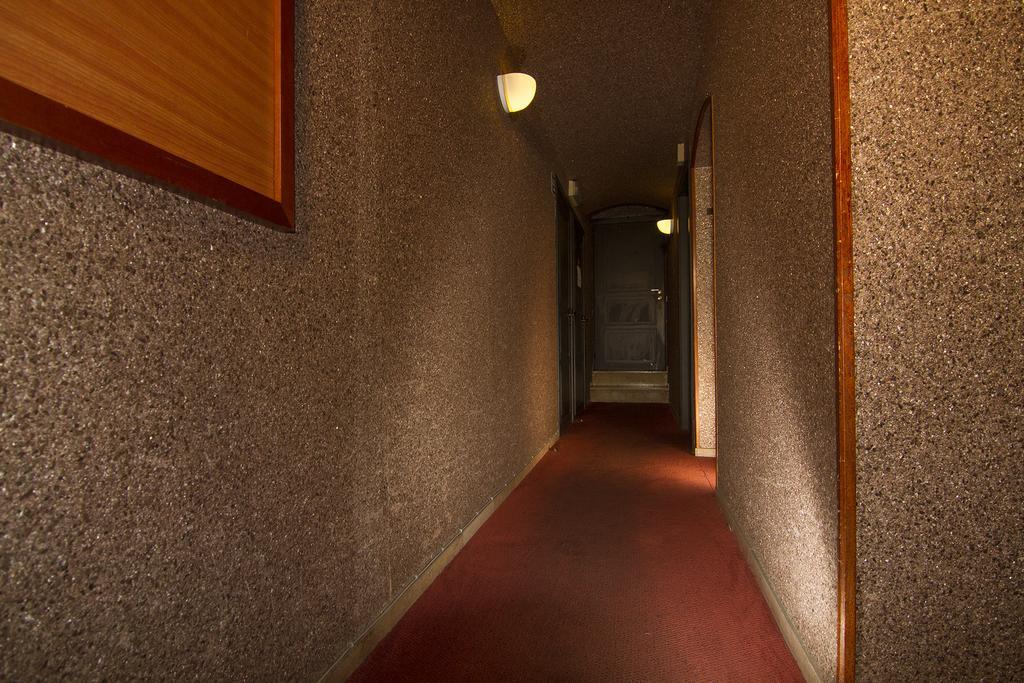 Hotel Le Chantecler Брюссель Екстер'єр фото