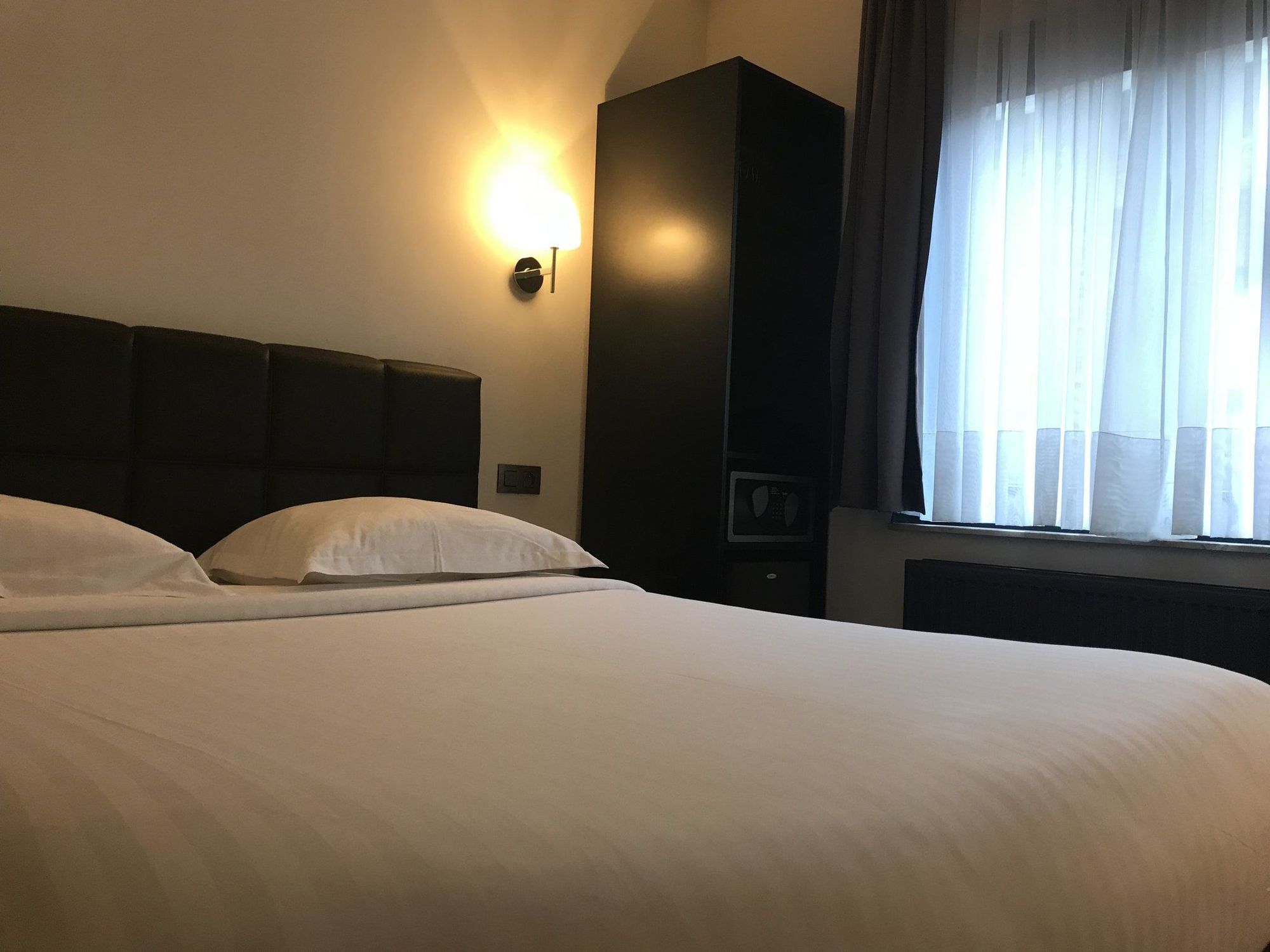 Hotel Le Chantecler Брюссель Екстер'єр фото